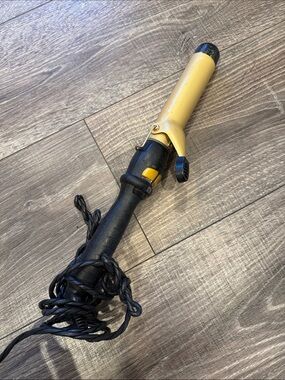 Conair Gold Curling Iron CT125S